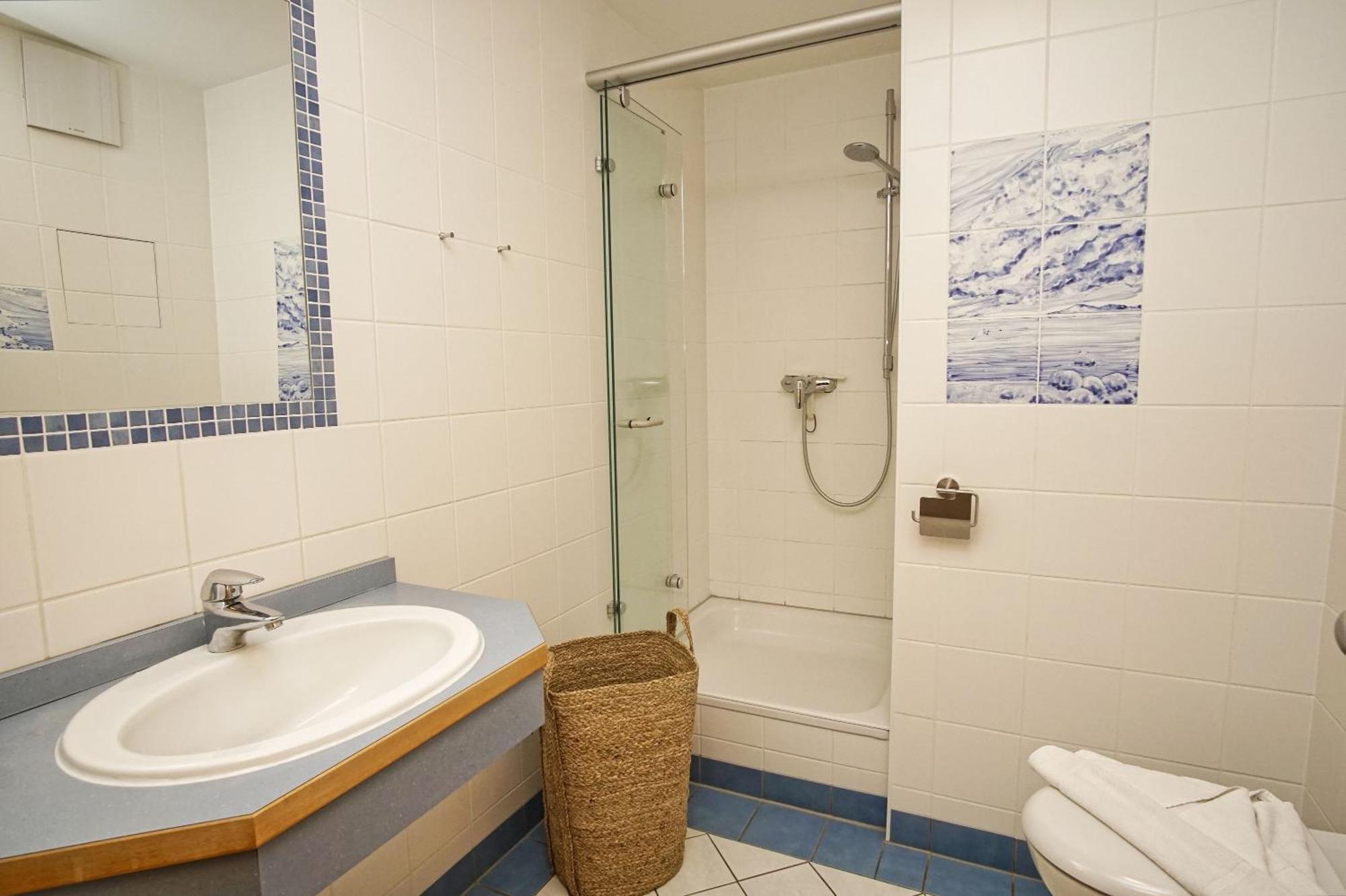 Ferienwohnung Mit Traumhaftem Meerblick - Haus Am Meer Fewo 07 Lohme Bagian luar foto